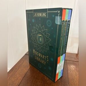 Hogwarts Library Hardcover